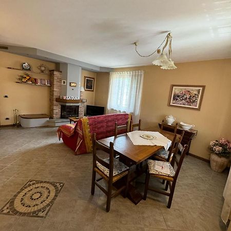 Appartamento Gallicano - La Tana Exterior foto